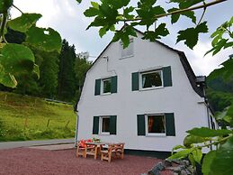 Wonderful Apartment in Elpe With Garden