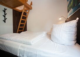 Stylish Holiday Home near Winterberg with Private Sauna House, Terrace