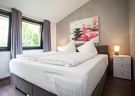 Stylish Holiday Home near Winterberg with Private Sauna House, Terrace