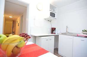 Spacious Holiday Home With Terrace