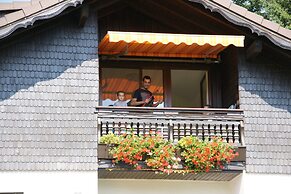 Boutique Apartment With Balcony