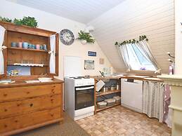 Holiday Home With Garden in Weissenbrunn