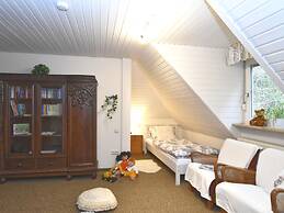 Holiday Home With Garden in Weissenbrunn