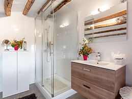 Belvilla by OYO Masia Vinaixa