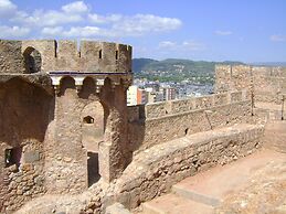 Belvilla by OYO Masia Vinaixa