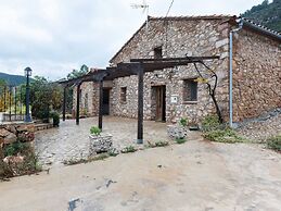 Belvilla by OYO Masia Vinaixa