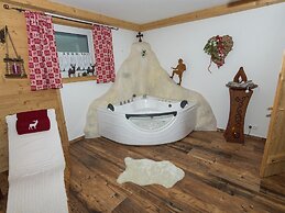 Spacious 4 Person Holiday Home near Chiemsee