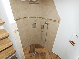 Spacious 4 Person Holiday Home near Chiemsee