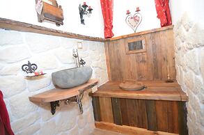 Spacious 4 Person Holiday Home near Chiemsee