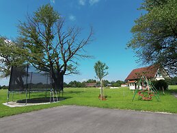 Spacious 4 Person Holiday Home near Chiemsee