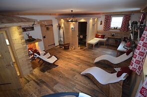 Spacious 4 Person Holiday Home near Chiemsee