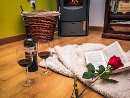 Cozy Apartment in Riello with Hot Tub