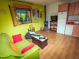 Cozy Apartment in Riello with Hot Tub