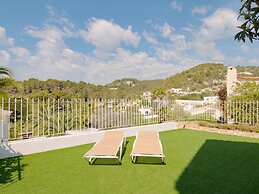 Belvilla by OYO Mil Flores