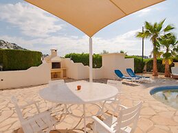 Belvilla by OYO Mil Flores