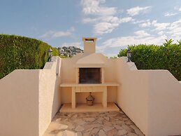 Belvilla by OYO Mil Flores