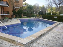 Belvilla by OYO Ferragut Apart