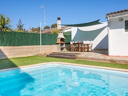 Belvilla by OYO Nona