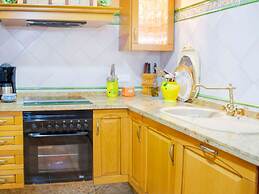 Belvilla by Oyo Preciosa Casa en Sevilla