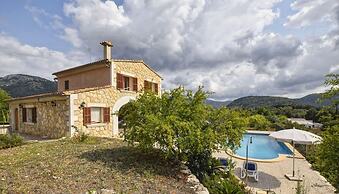 Belvilla by OYO Pla de Ses Rotes