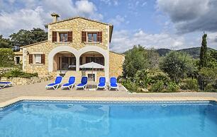 Belvilla by OYO Pla de Ses Rotes