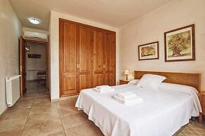 Belvilla by OYO Pla de Ses Rotes