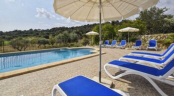 Belvilla by OYO Pla de Ses Rotes