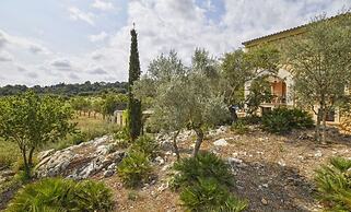 Belvilla by OYO Pla de Ses Rotes