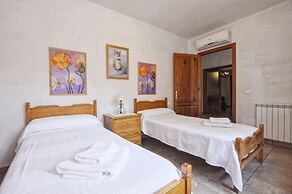 Belvilla by OYO Pla de Ses Rotes