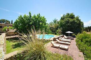 Belvilla by OYO Es Rafal Antic