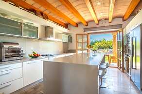 Belvilla by OYO Ses Rentadores