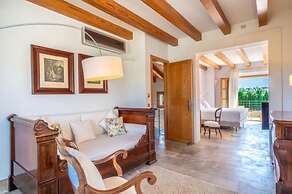 Belvilla by OYO Ses Rentadores