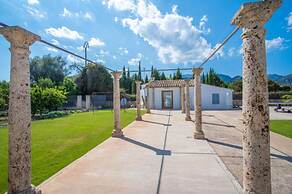 Belvilla by OYO Ses Rentadores