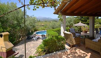 Belvilla by OYO Roura