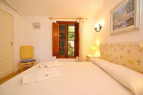 Belvilla by OYO Roura