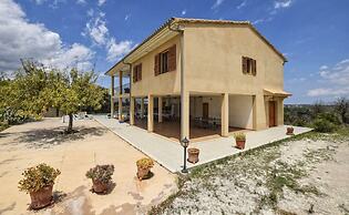 Belvilla by OYO Sastre Blanquer