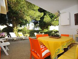 Belvilla by OYO Cora