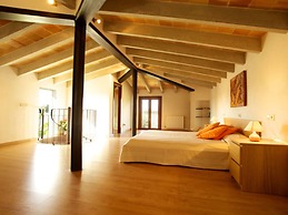 Belvilla by OYO Ribes