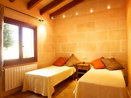 Belvilla by OYO Ribes