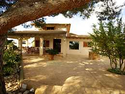 Belvilla by OYO Ribes