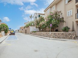 Belvilla by oyo Mansion