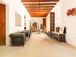 Belvilla by oyo Mansion