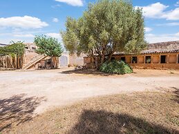 Belvilla by oyo Mansion