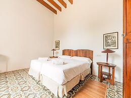 Belvilla by oyo Mansion