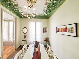 Modern Villa in Eixample With Sea Near