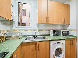 Modern Villa in Eixample With Sea Near