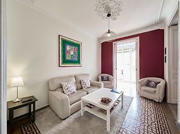 Modern Villa in Eixample With Sea Near