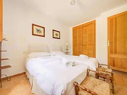 Belvilla by OYO Casa Payes