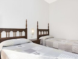 Simply Furnished Apartment With Shared Pool in Llafranc