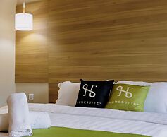 Homesuite' Home at Aeropod SOVO